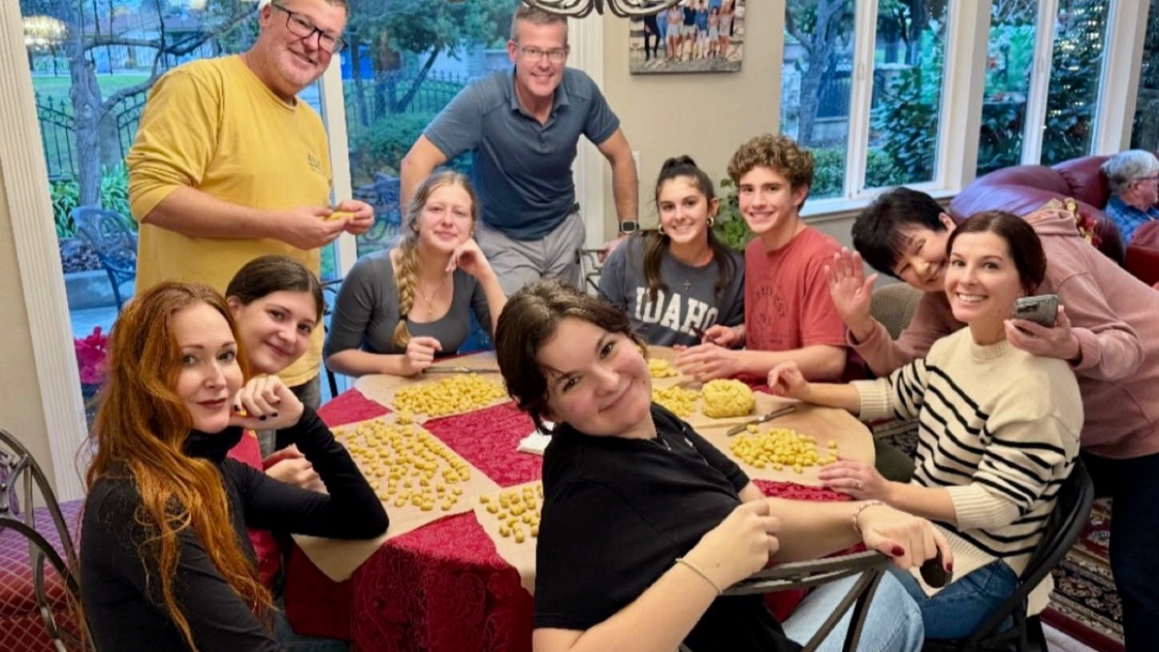 Positively Engaging Family & Friends Over the Holidays