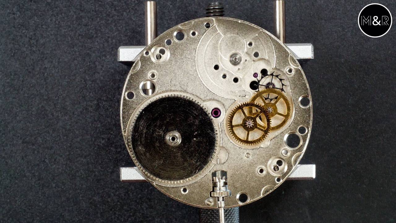 Pourquoi les écoles suisses utilisent le calibre 6497