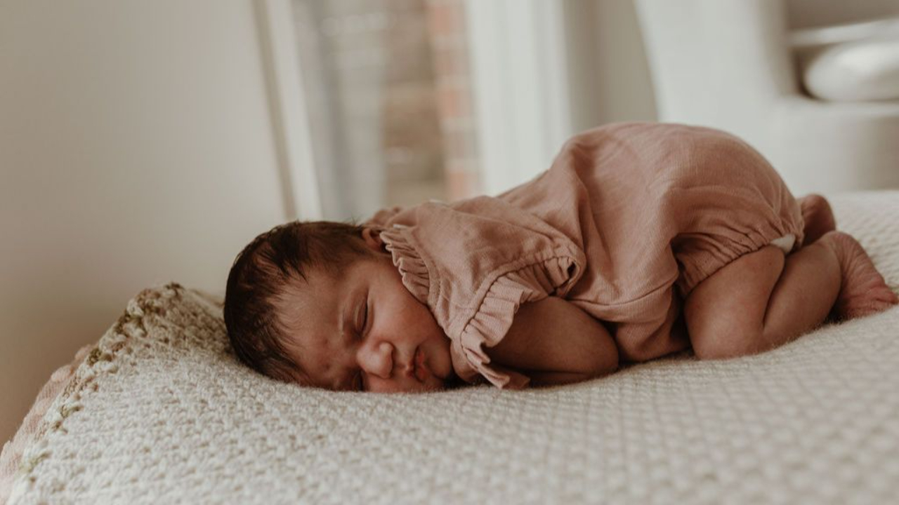 Calmbirth with Amy. IVF pregnancy. Strong mindset. Induction of labour. GBS positive. Epidural. Best support person. Vaginal birth. Skin to skin. Breastfeeding. Positive Induction birth. 