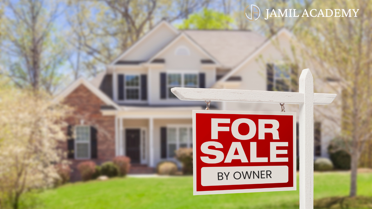 Real estate agent presenting FSBO listing strategies to a homeowner