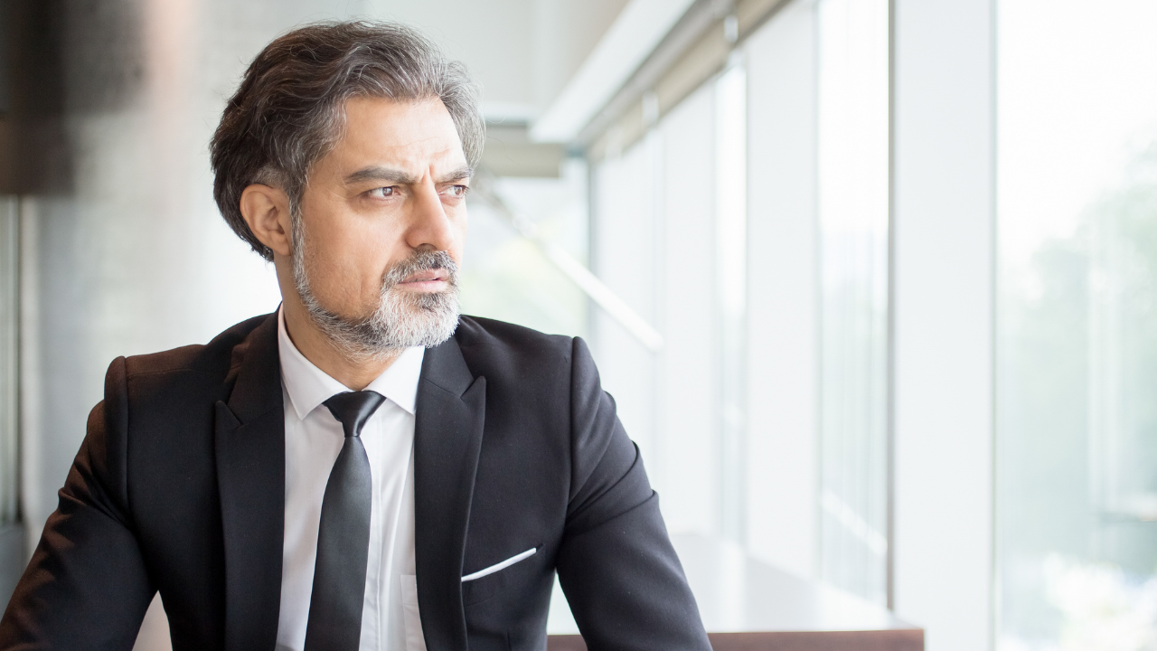 image of The Settled Executive: Why Experience Doesn't Always Lead to Ease