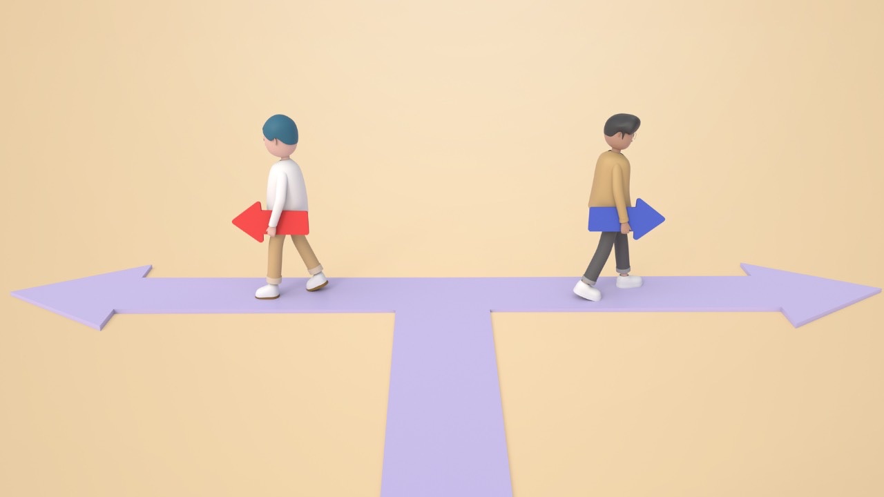 Two stylized figures walking in opposite directions at a crossroads, symbolizing different leadership mindsets in response to change