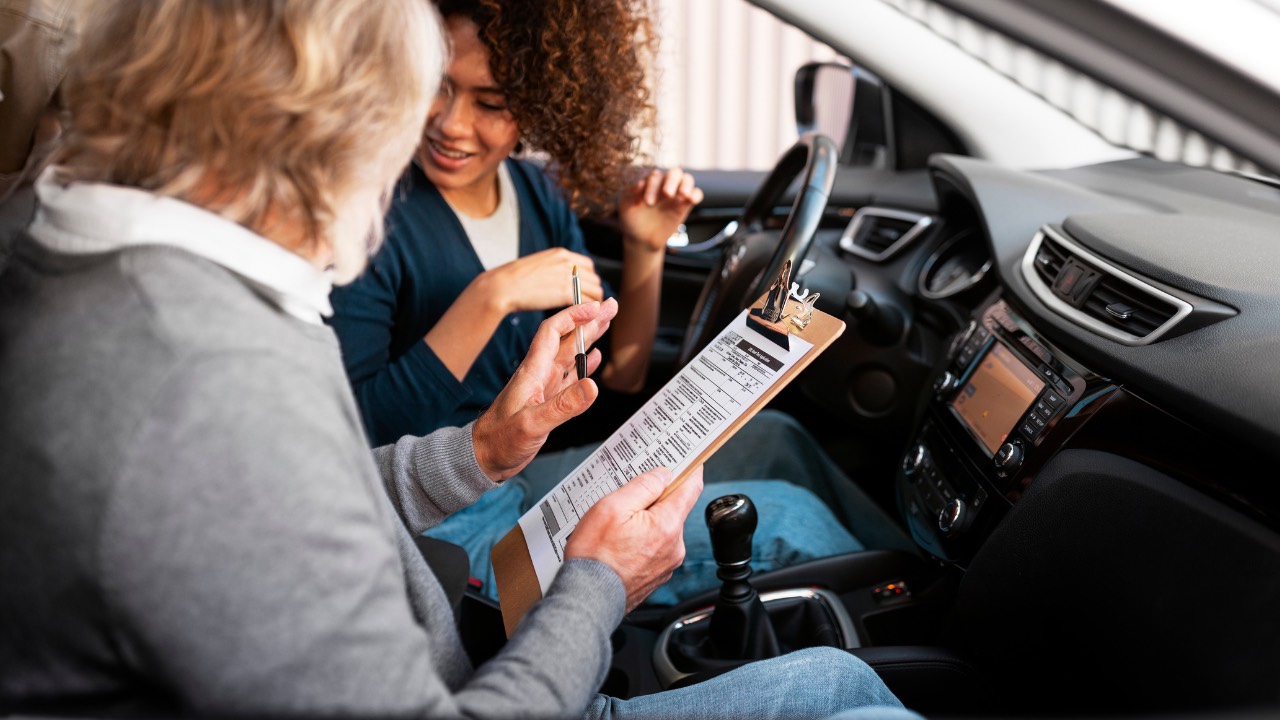 photo of a learner driver