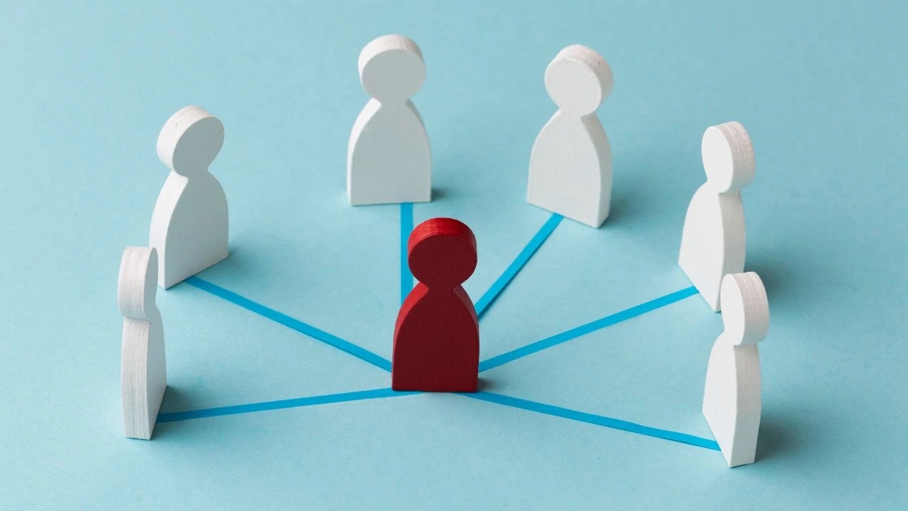 Abstract networking concept to demonstrate a leader delegating 