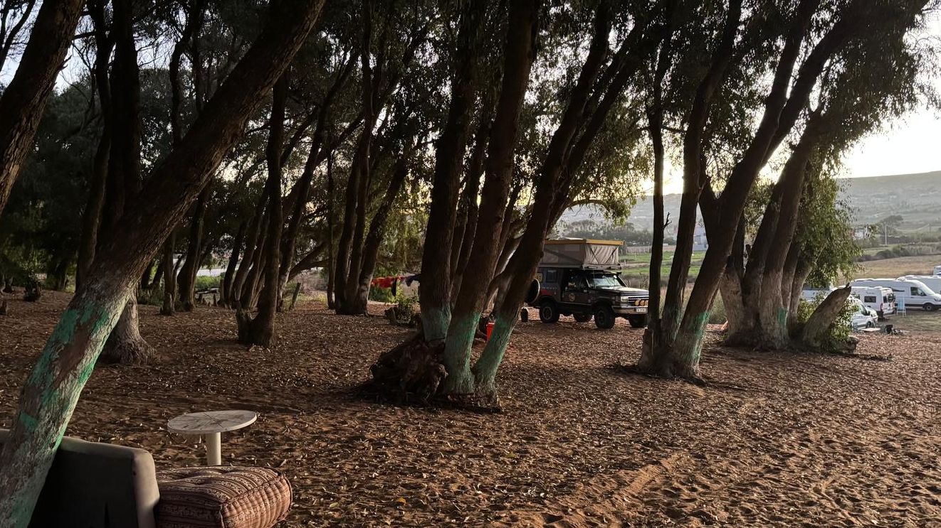 Atlantikküste in Marokko mit Strand, Dünen und Wellen – Kapitel 11 des MilesMeetsMoments Reisetagebuchs.