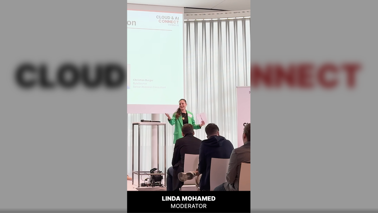 Linda Mohamed moderating Cloud & AI Connect in Vienna