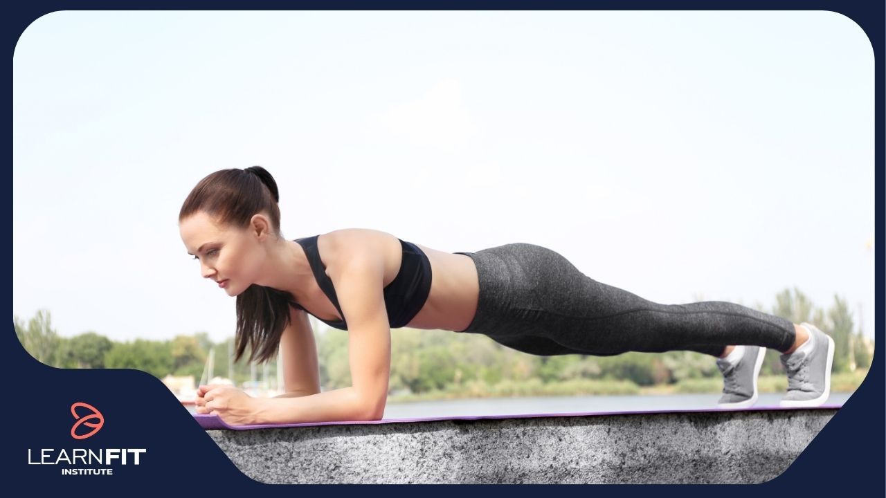 Entrenamiento de fuerza mejora la piel según la ciencia