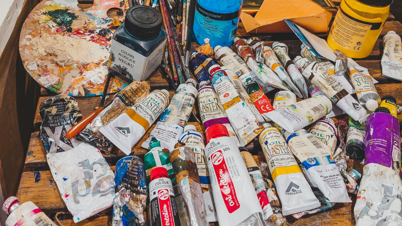 Palette de base utilisée pour apprendre la peinture à l’huile – méthode Dessiner & Peindre