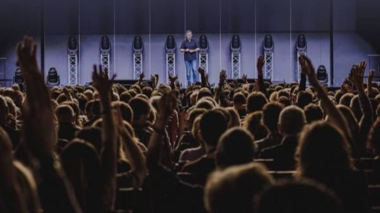 Come aumentare il tuo carisma per influenzare le persone in modo positivo