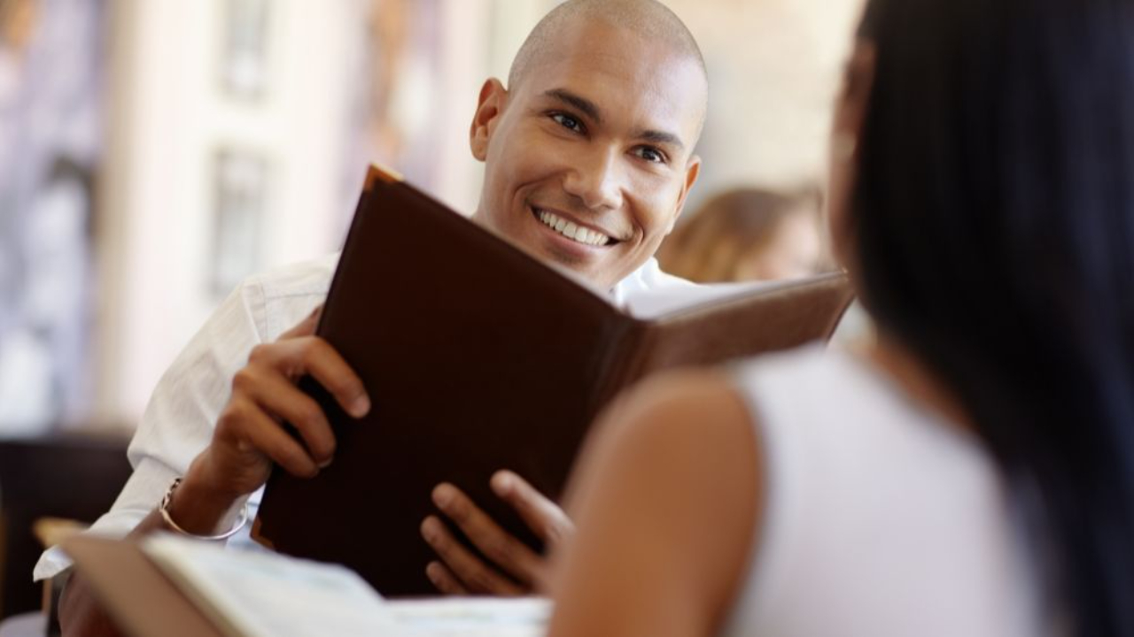 Four First-Date Essentials That Never Go Out of Style