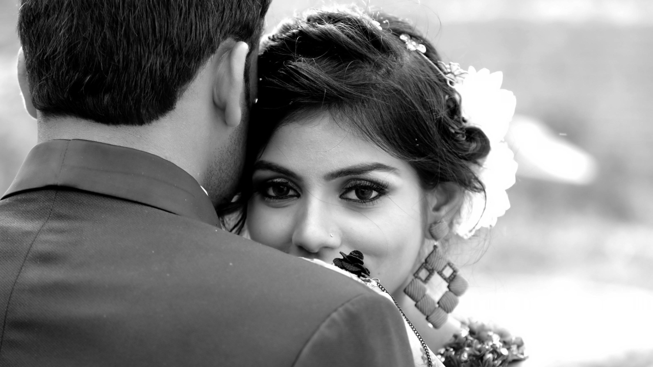 What Nobody Tells You About Dating When You’re First-Gen