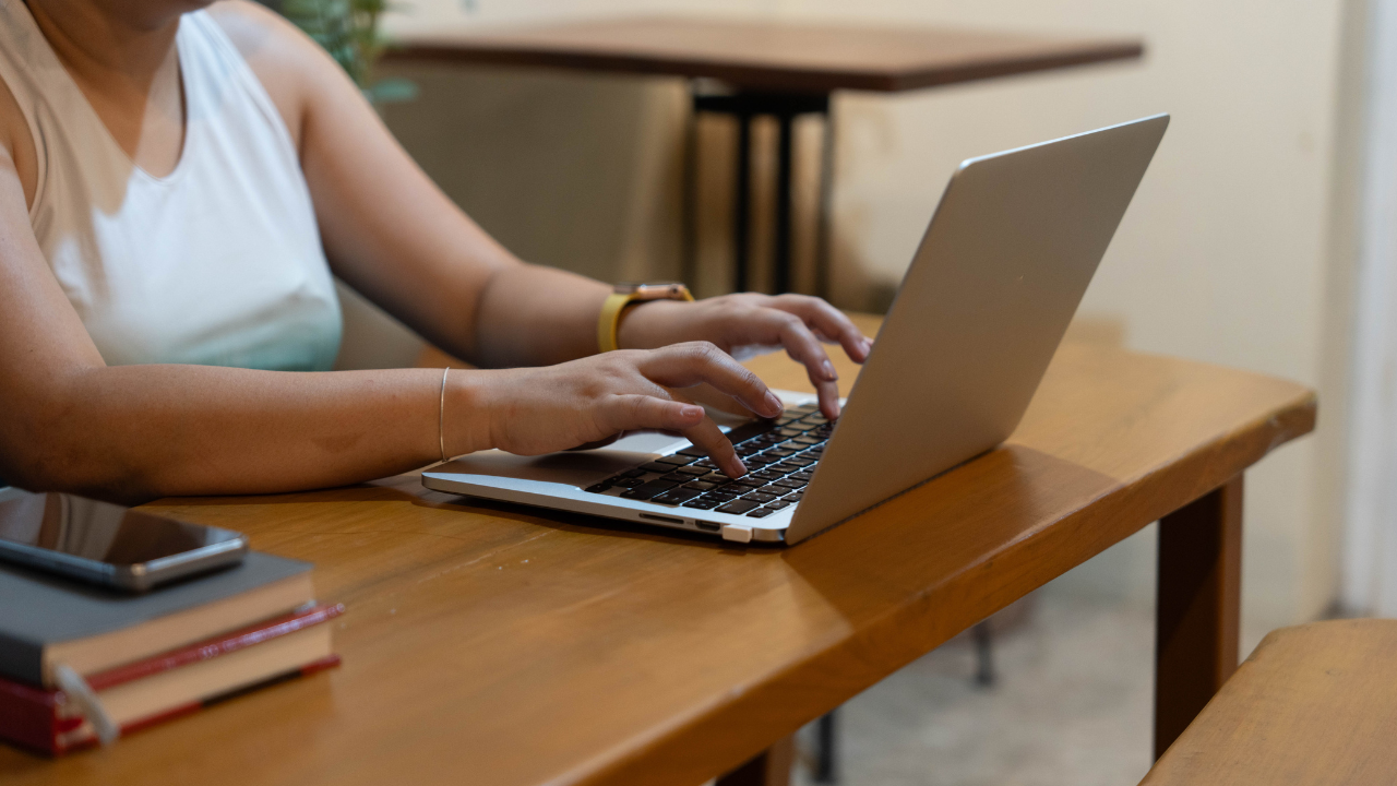 Mis Primeros Sueños, blog de sueño infantil y formación profesional. Laura Marejil, asesora de sueño infantil y formadora.