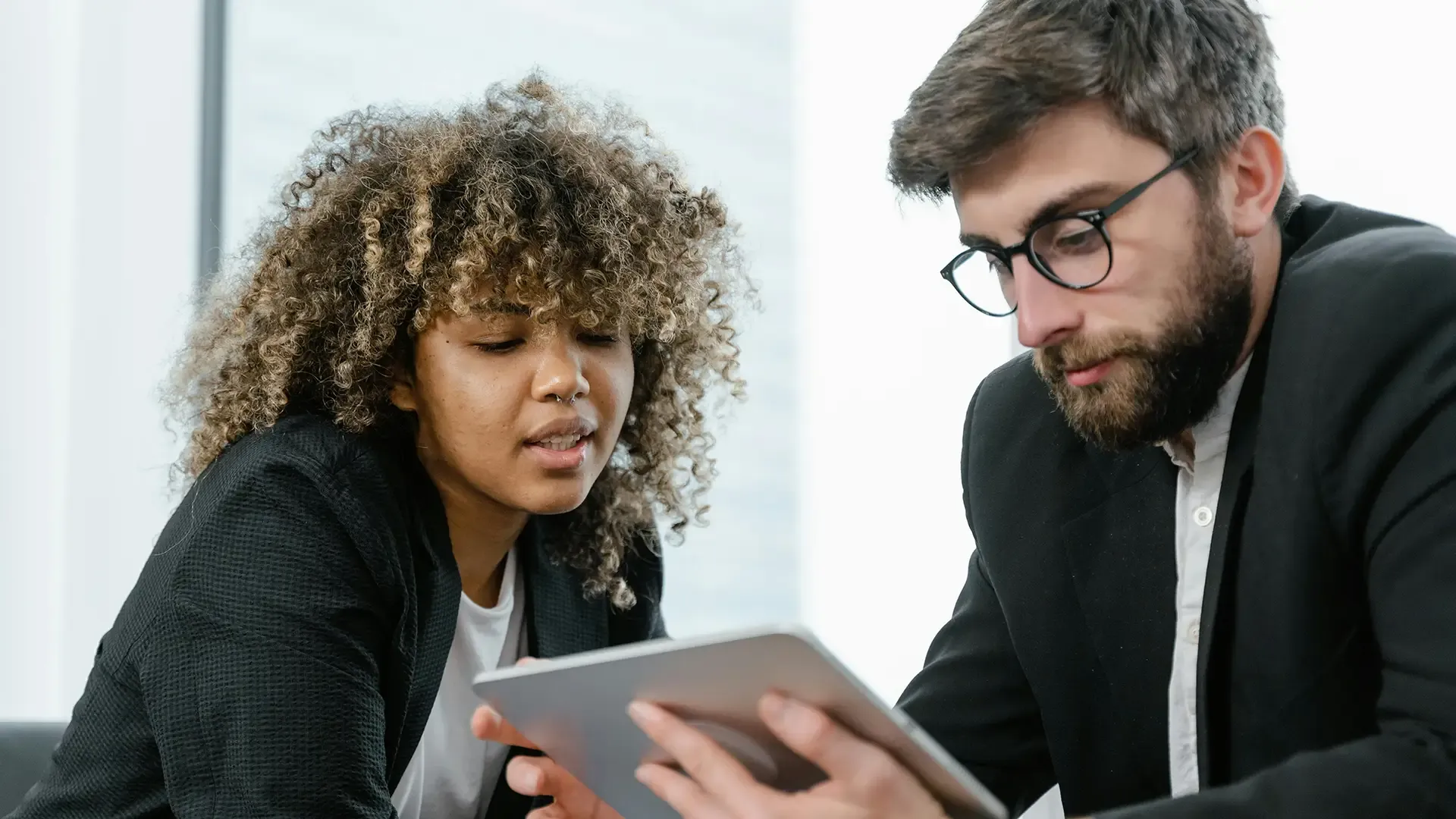 UK tax planning strategies for professionals using ISAs and pensions