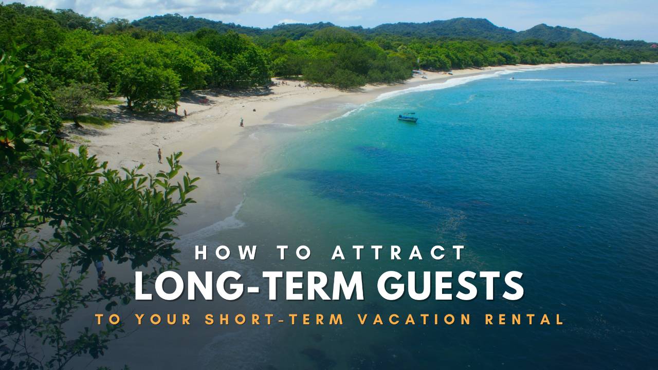 Beautiful beach in Costa Rica with clear water and green landscapes, illustrating market strategies for investing in vacation rentals in 2026.