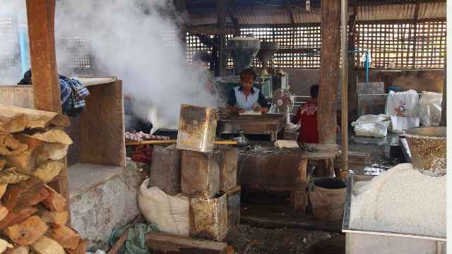 Traditional small-scale salt processing
