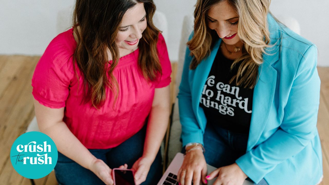 Business strategist holly haynes working with a female entrepreneur to define her custom anti-social business strategy