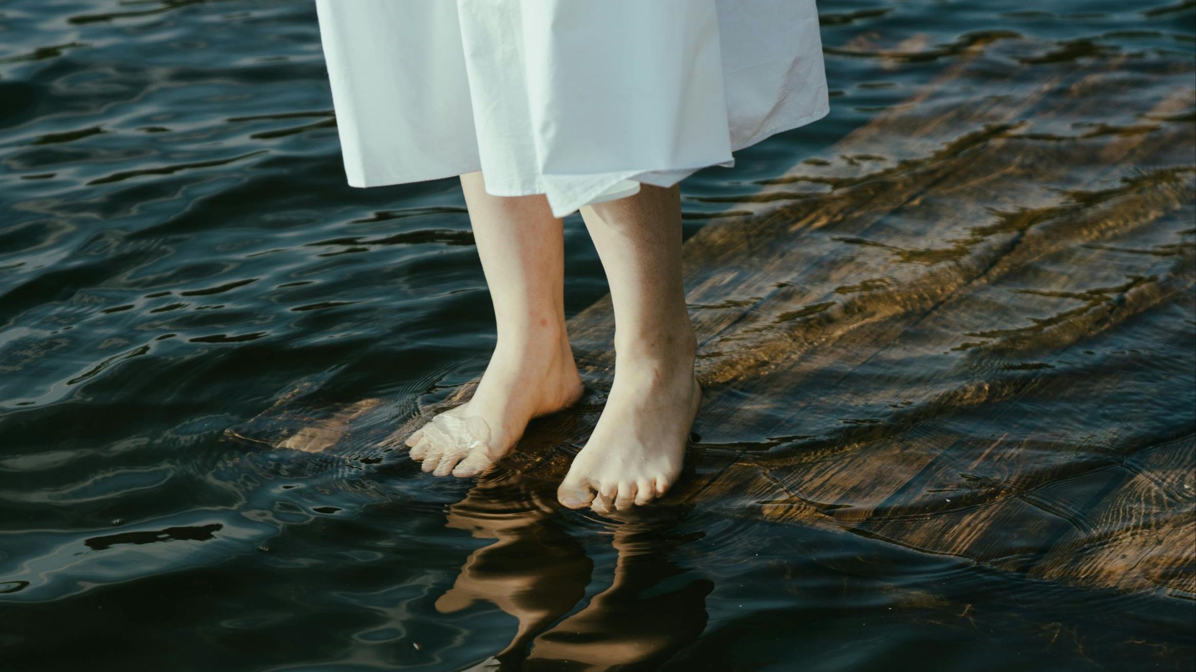 Kymmenen kehon systeemi: Kundaliinijoogan kokonaisvaltainen ihmiskuva