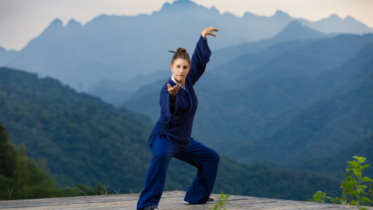 How to Feel Better in Your Body and Mind, One Day at a Time