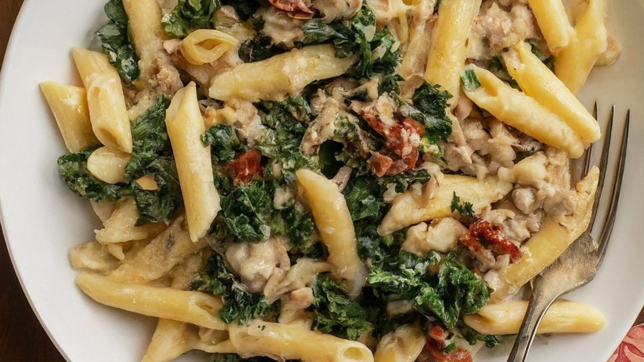 pasta with kale and sundried tomatoes