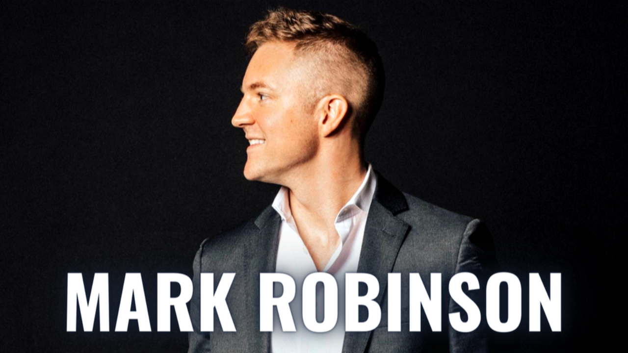 Using Video to Build Online Community (Mark Robinson)