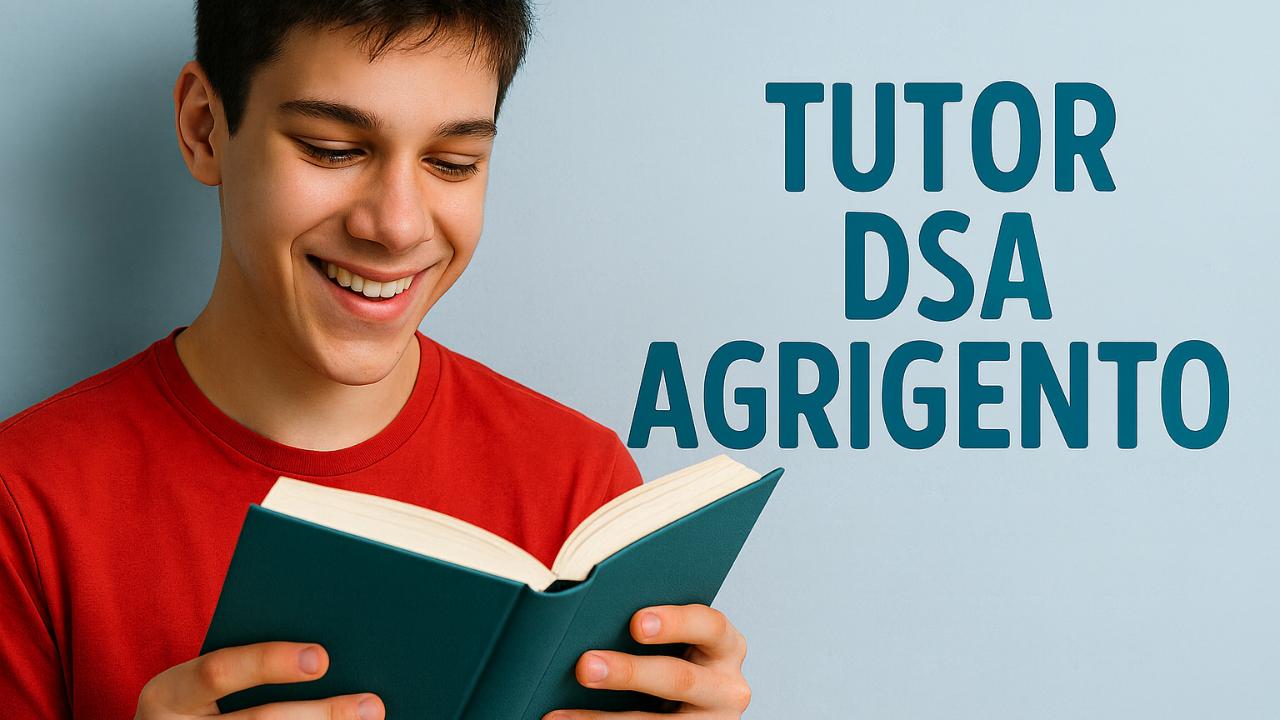 Ragazzo dislessico sorridente seguito da un tutor DSA ad Agrigento, durante una sessione di studio personalizzata.