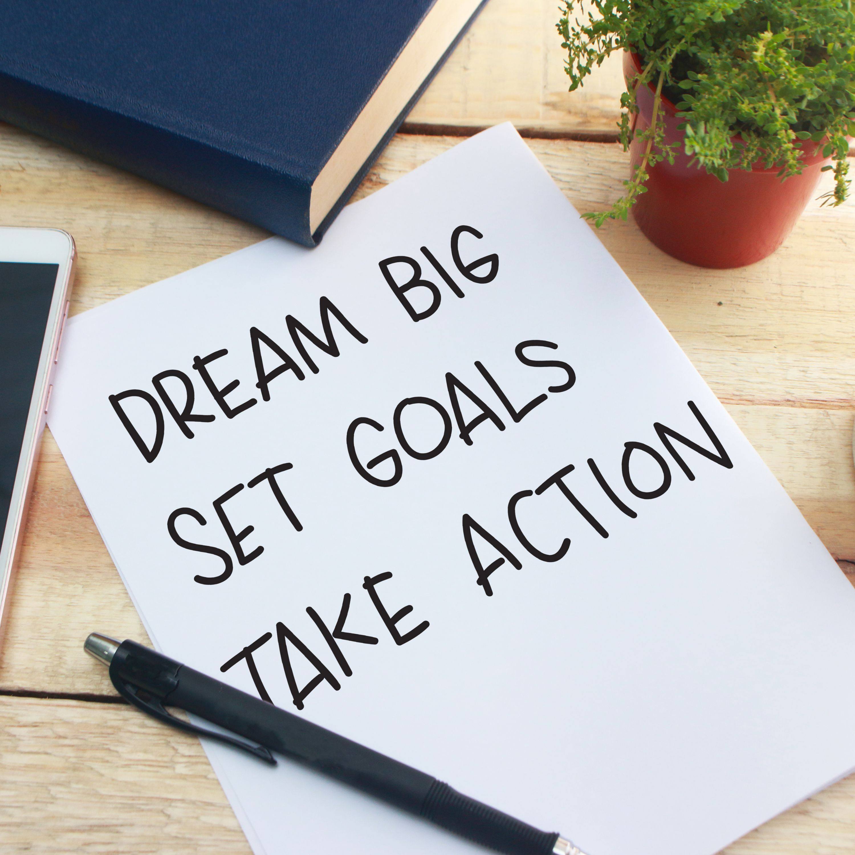Motivational Monday - Taking Massive Action episode artwork