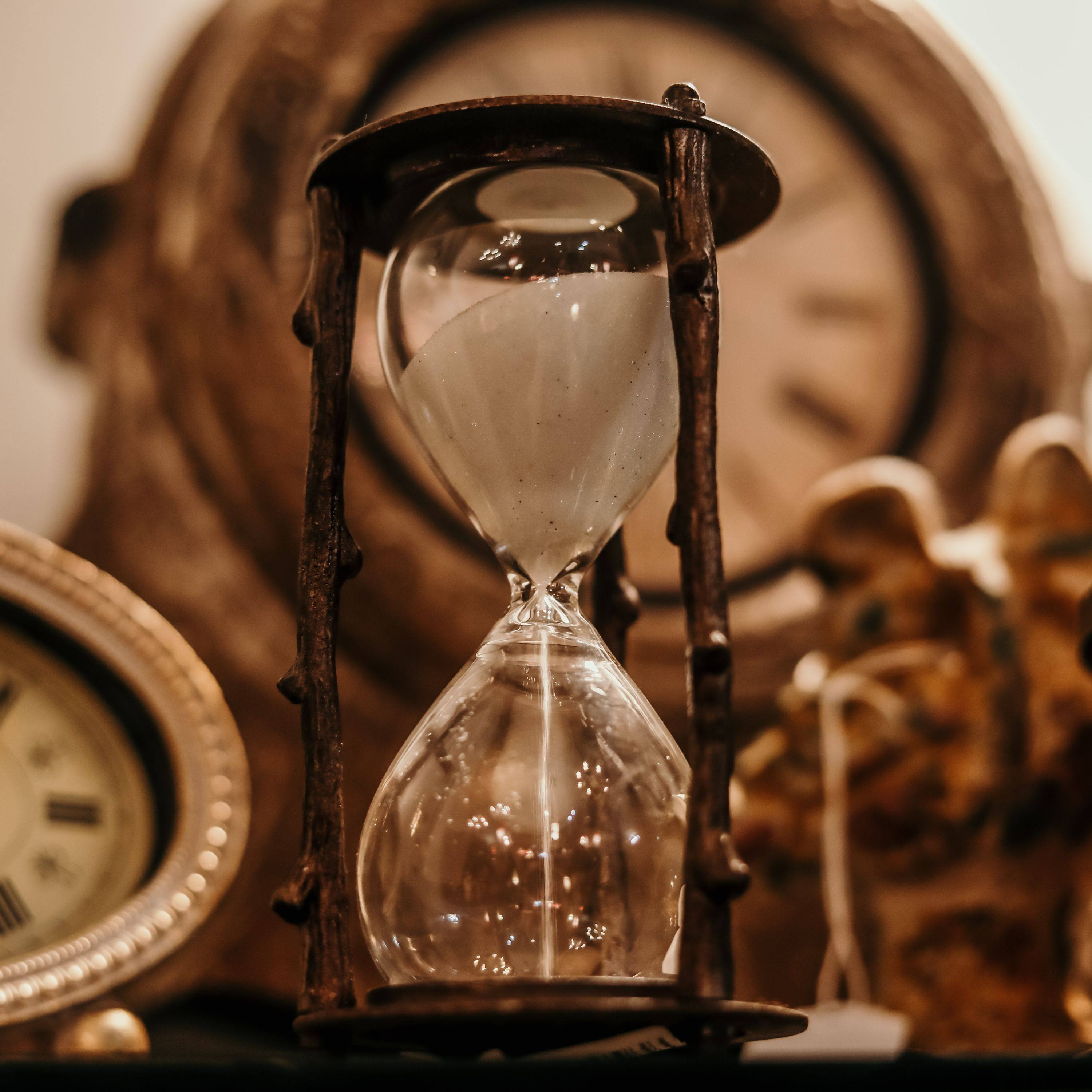 Motivational Monday - What Is Time? episode artwork
