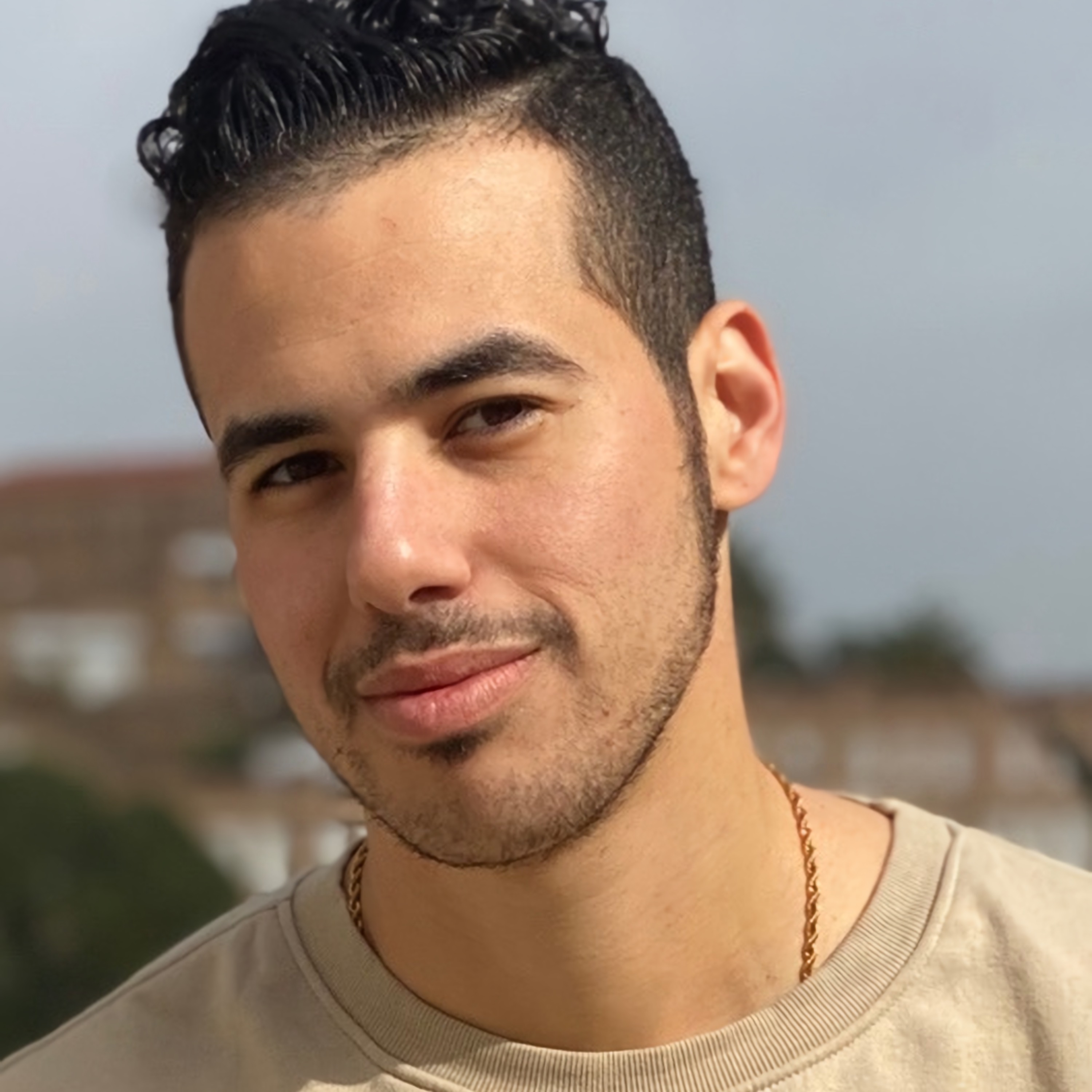 Ex-Facebook People Leader Turned Short-Term Rental Investor on Building a Data-Driven STR Empire