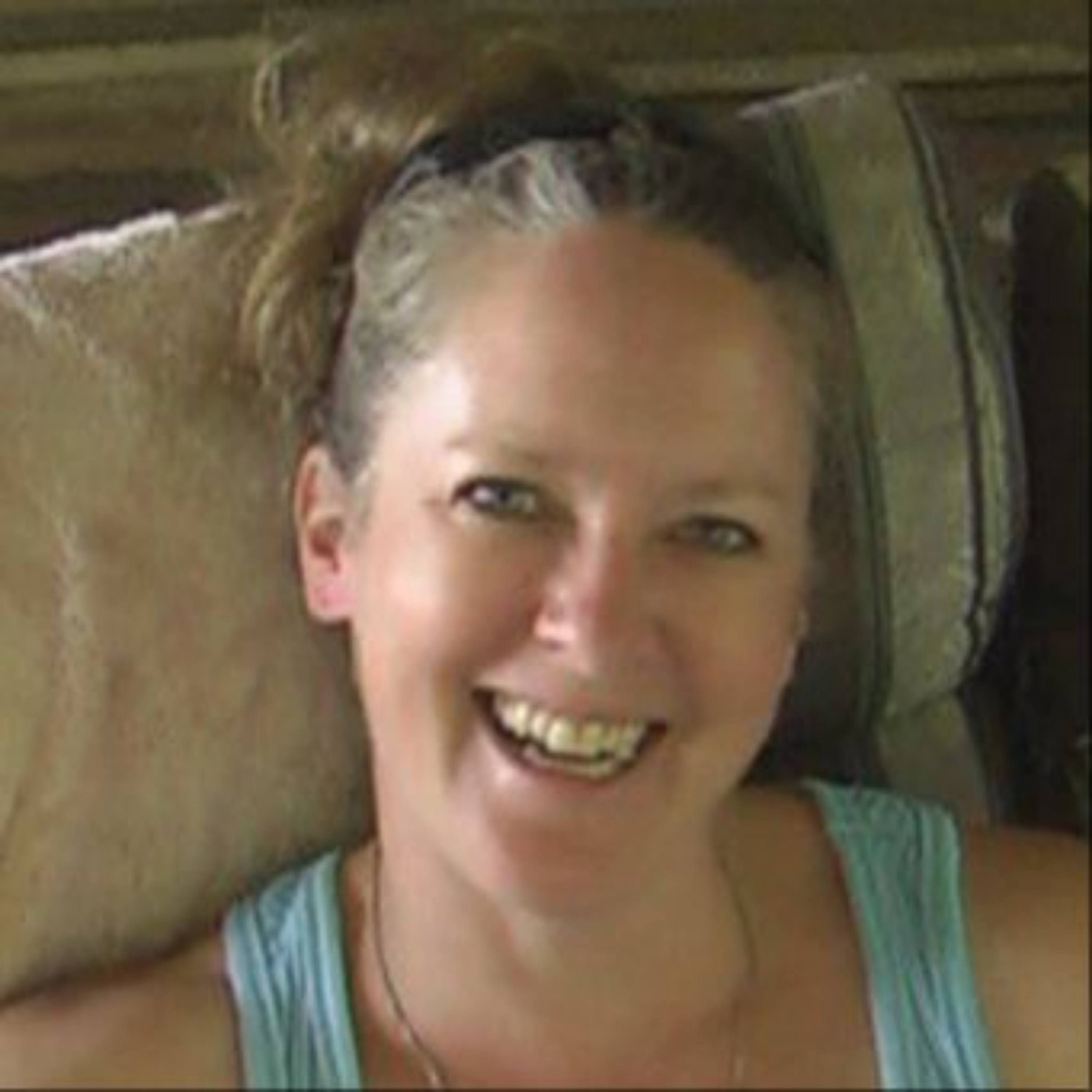 Chaos to CEO with Shelly Oswald