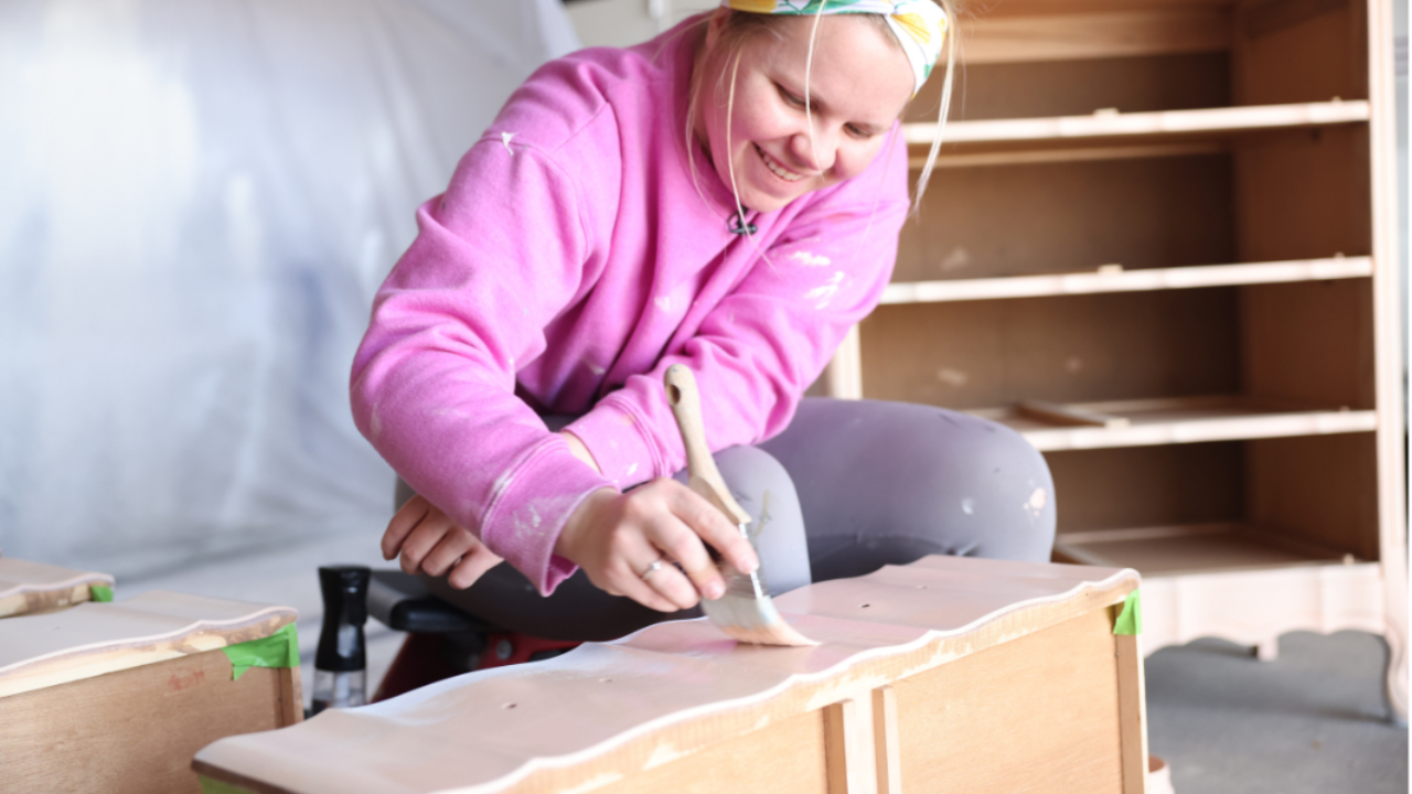 Furniture Flipping Teacher