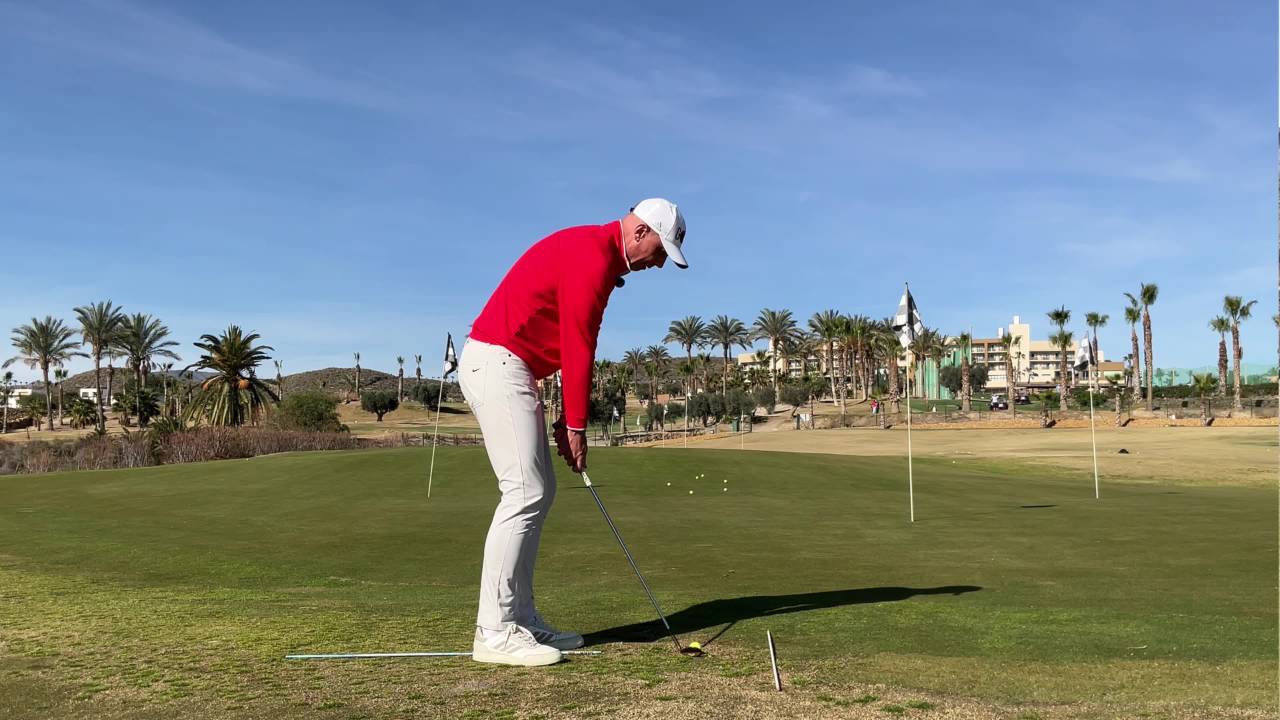 How to play a basic high short game shot