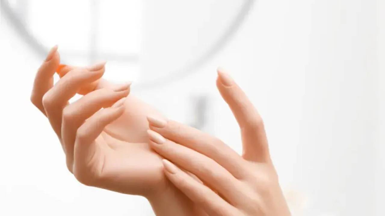 Hands Rejuvenations Add-on