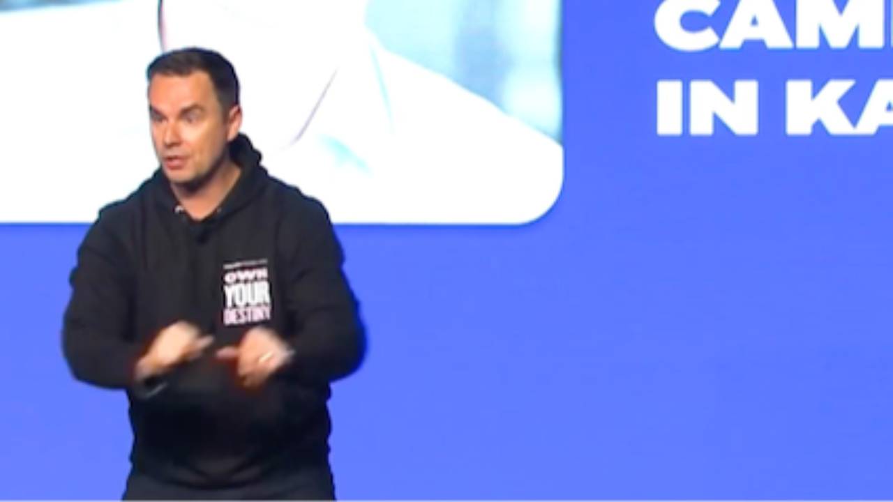 brendon-burchard-on-how-to-start-a-movement