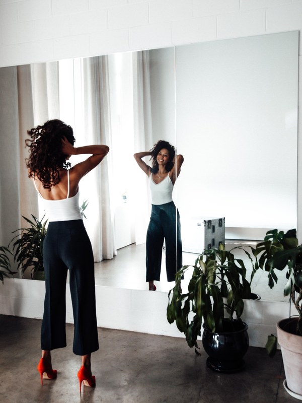 Leah Brathwaite at the mirror