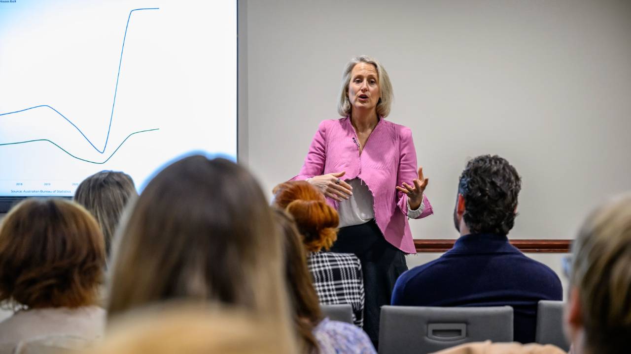 Will Interest Rates Rise or Fall in 2025? Your Prep Guide Ahead