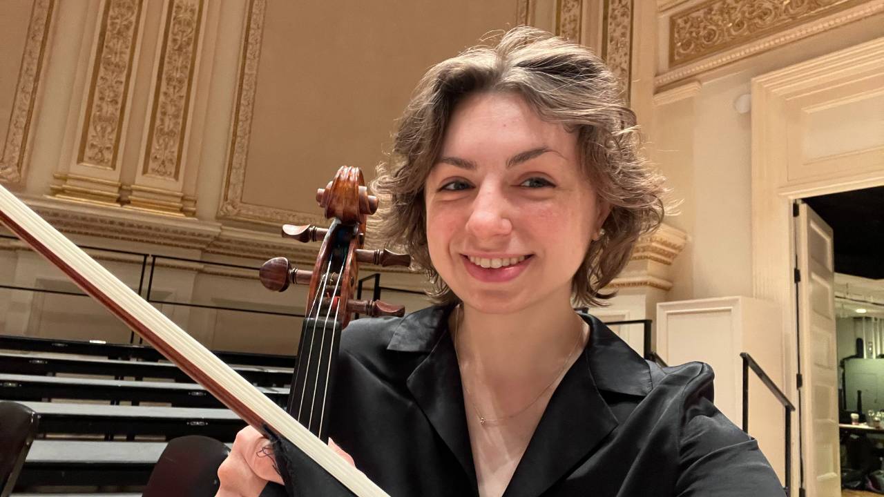 Emma, Private Violin & Viola Teacher