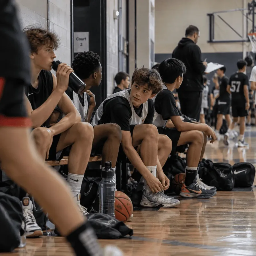 Players planning together in a sports hall