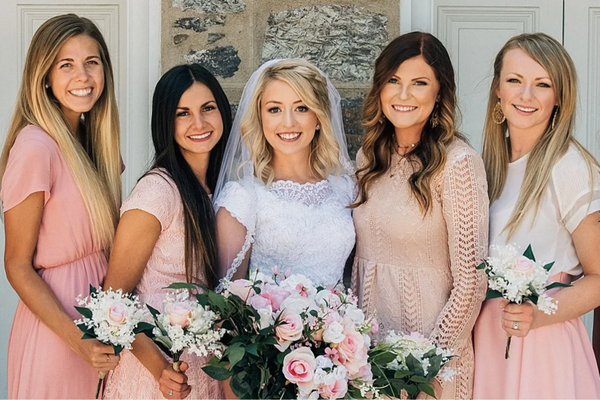 LDS Maid of Honor and Bridesmaids Guide for Temple Weddings