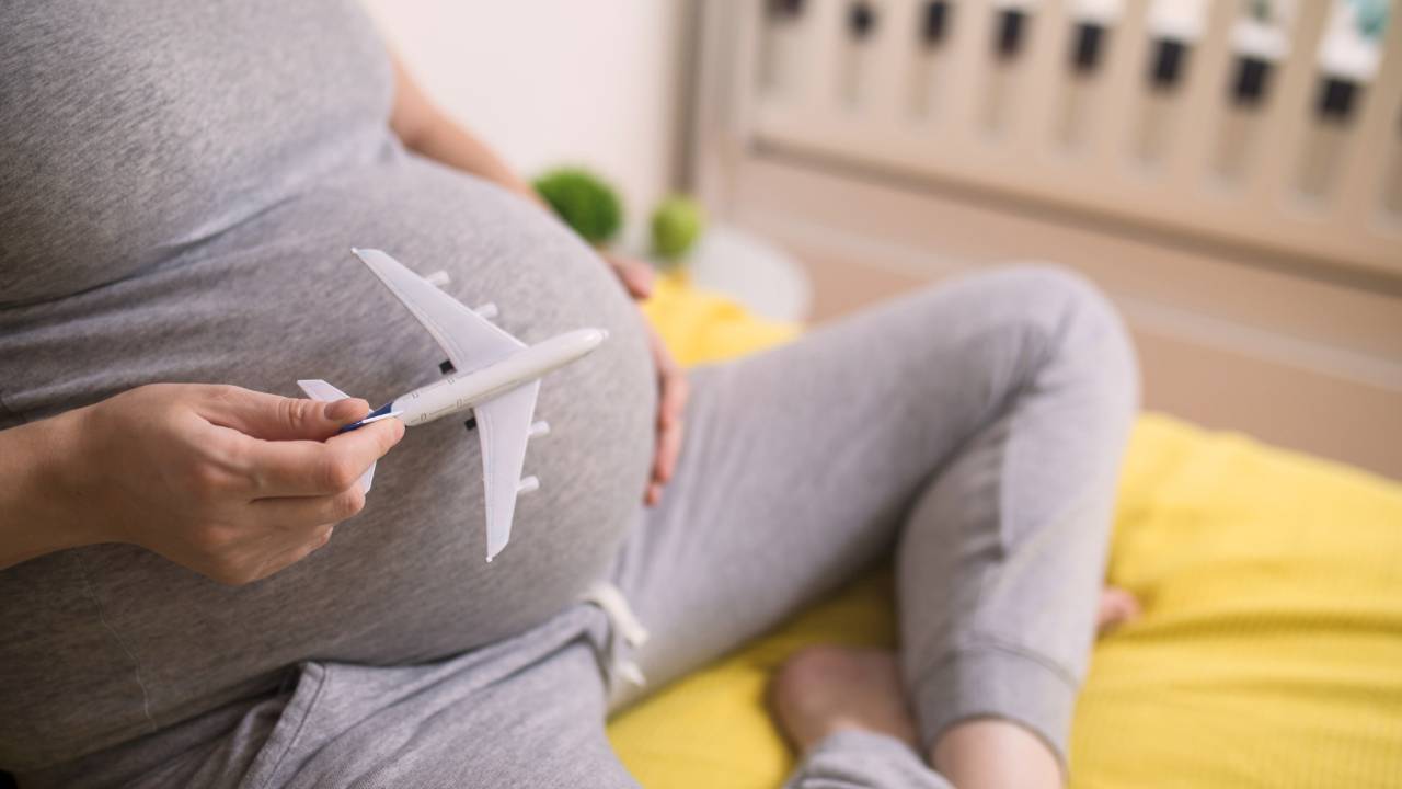 Travelling While Pregnant: Safety Tips & Hacks