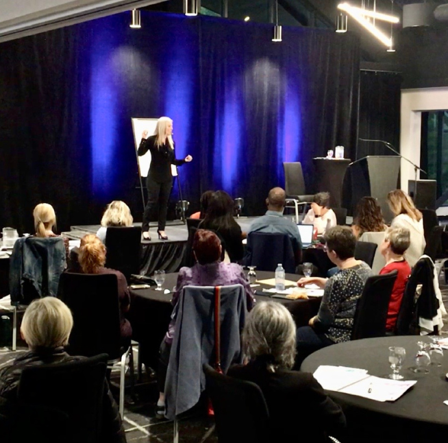Louise A Mercier coach d'affaires marketing et bien-etre, conferences