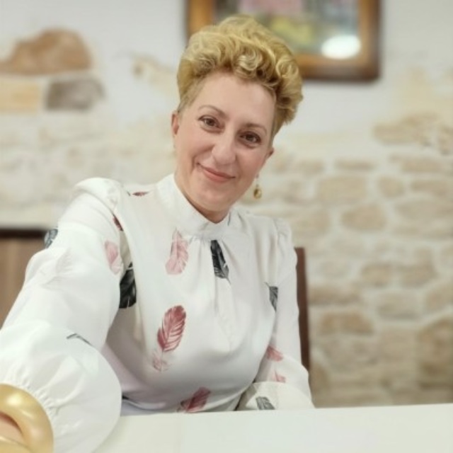 Lara Seco Montero