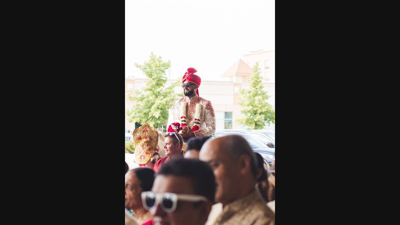 Surprise Performances and Flash Mobs: Capture Without Chaos