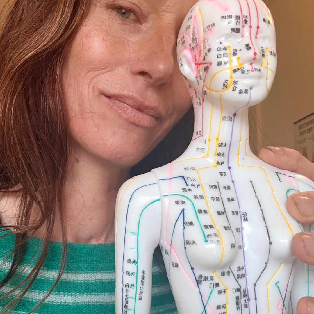 Angela Chambers, Acupressure and Essential Oils