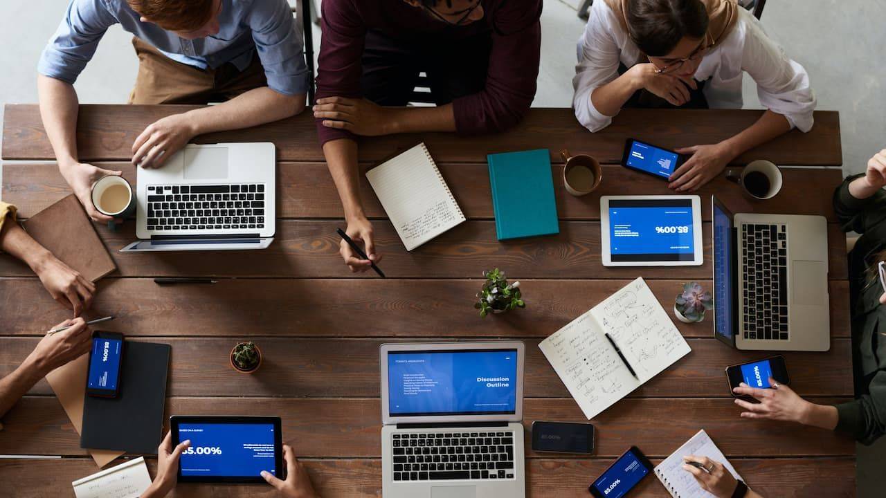 Self‑Leadership for Entrepreneurs: Lead Yourself First, Then Your Business