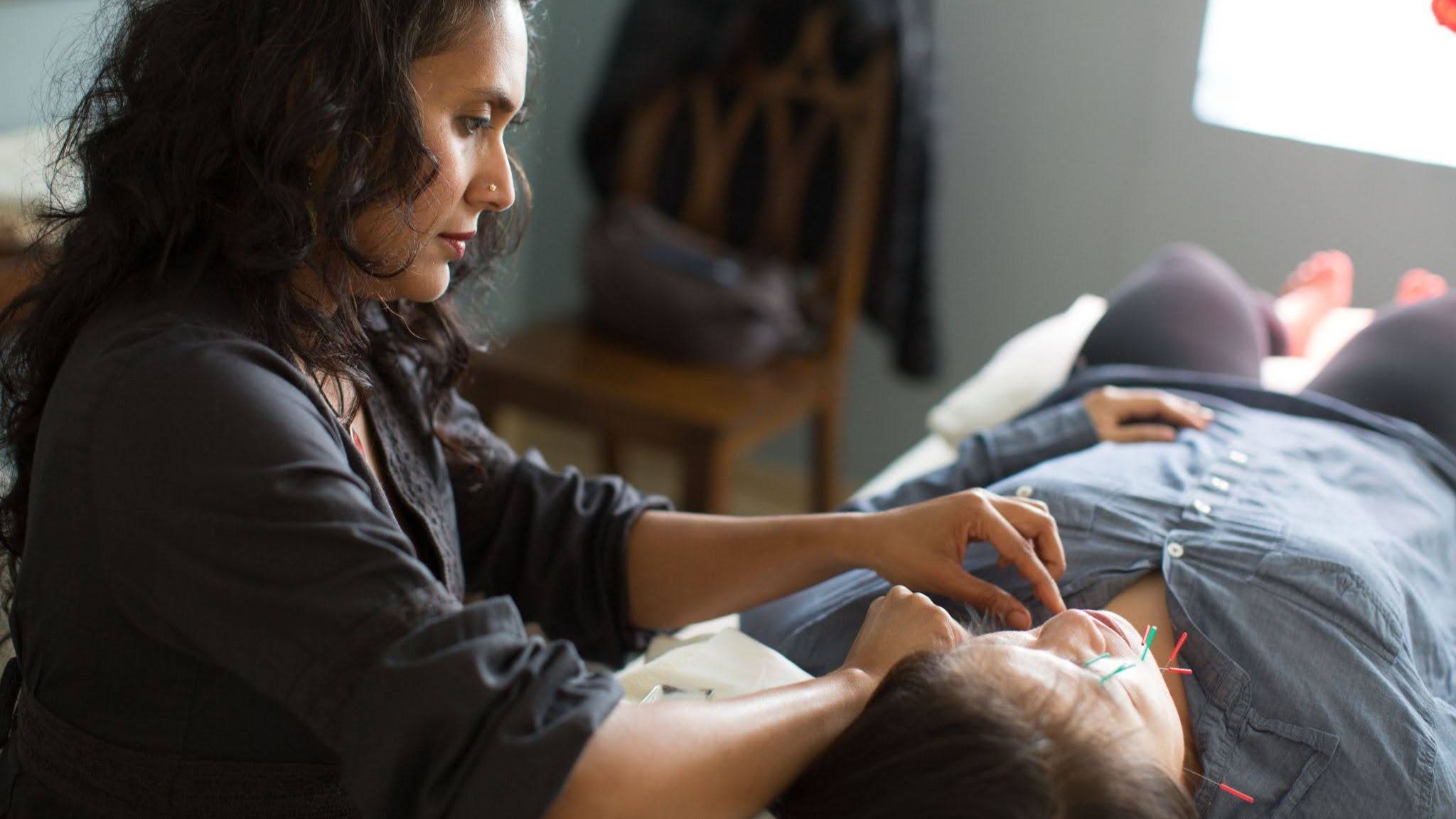 How Long Does Facial Acupuncture Last? Results Timeline and Maintenance Explained