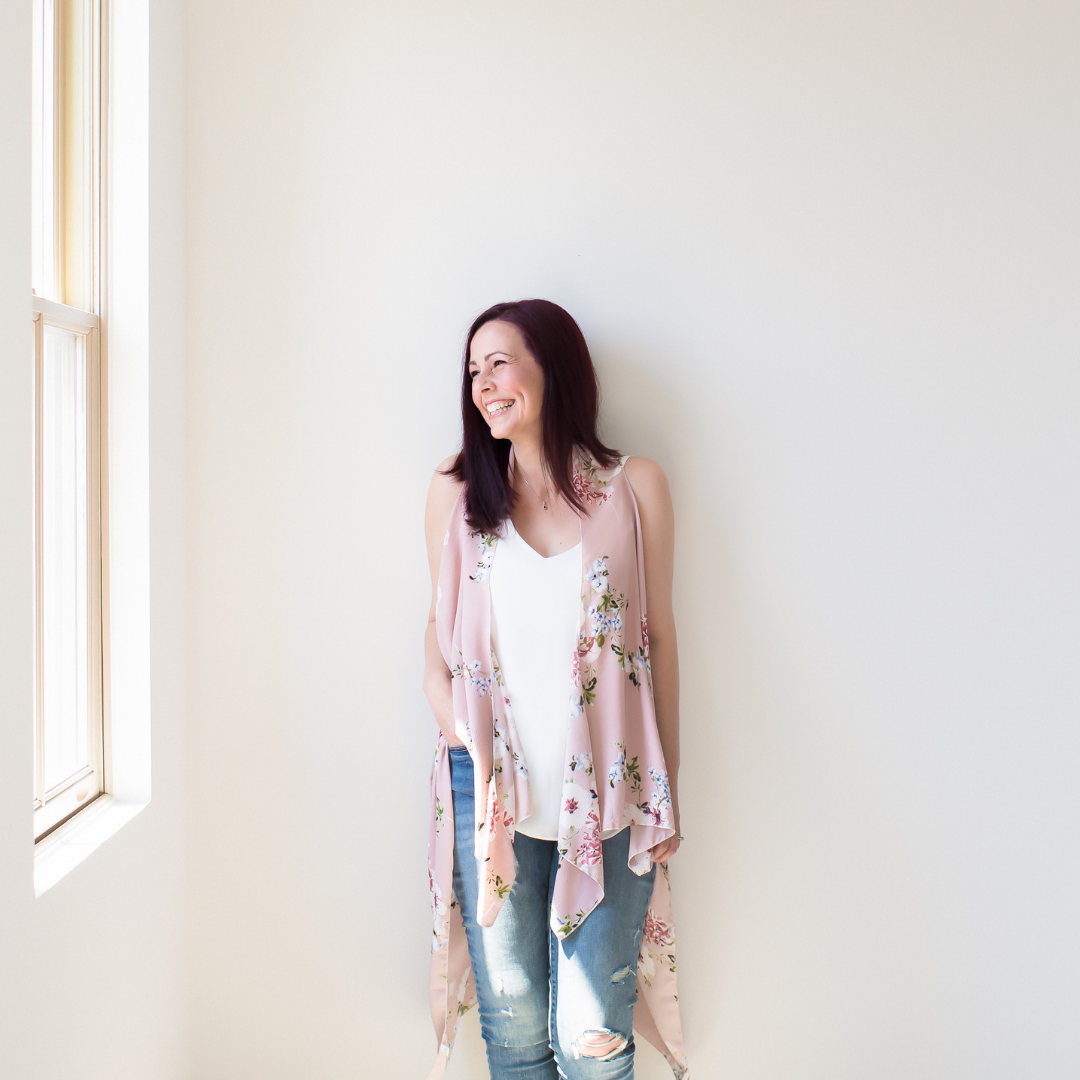 Amber Price, Clarity & Wellness Practitioner