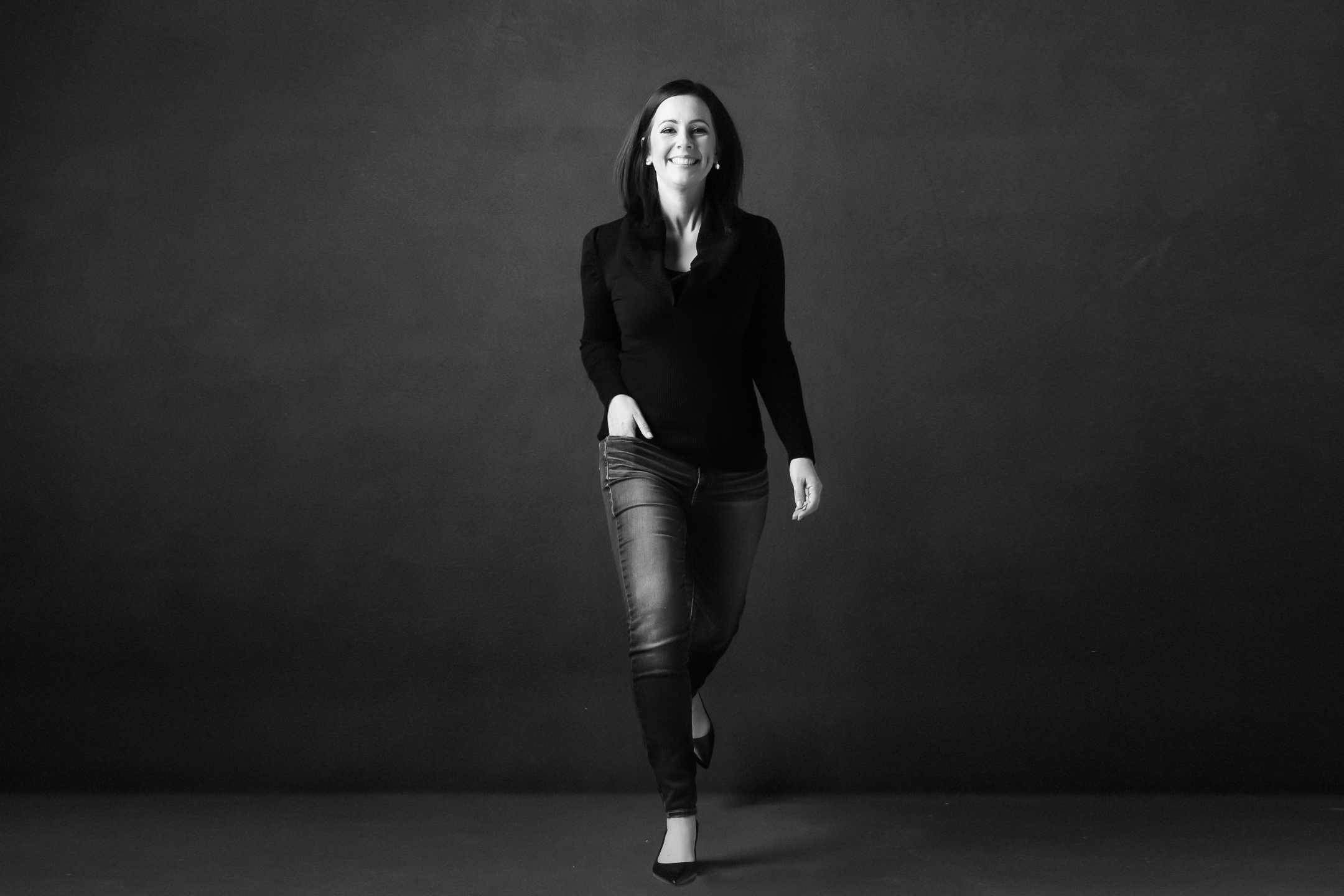 Amber Price, Clarity & Wellness Practitioner