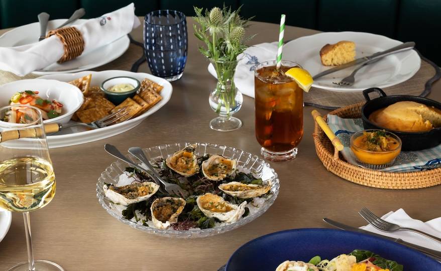 Oysters and Lowcountry dishes in the Willet Room at The Dunlin
