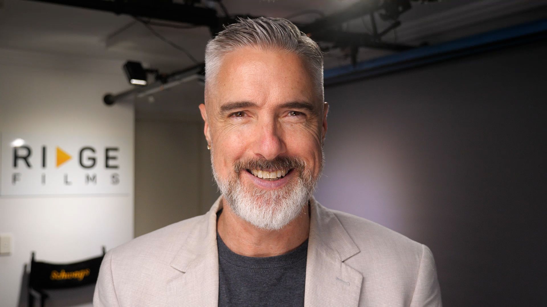 Chris Schwager on the three jobs a teleprompter does in a desktop studio