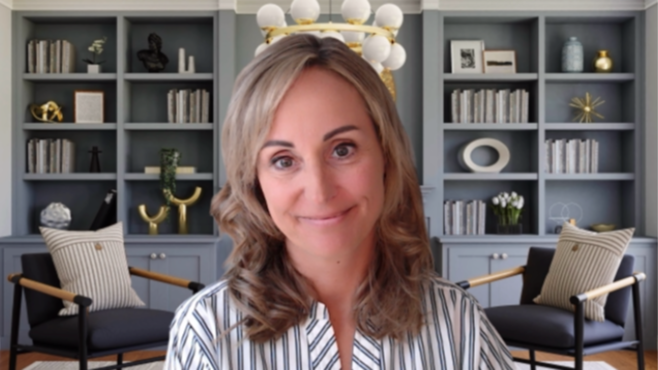 Cecilie Hjortland, Certified Professional Neuro Coach, holder kurs i mental fitness